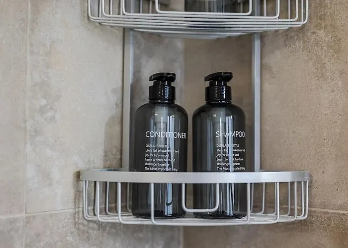 Duomo - Jacuzzi E Terrazzo - Cinema - Free Parking - Gym *