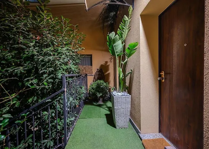 Duomo - Jacuzzi E Terrazzo - Cinema - Free Parking - Gym * Milano