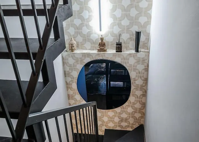 Villa Duomo - Jacuzzi E Terrazzo - Cinema - Free Parking - Gym *