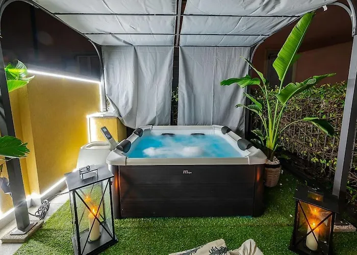 Duomo - Jacuzzi E Terrazzo - Cinema - Free Parking - Gym * Milán