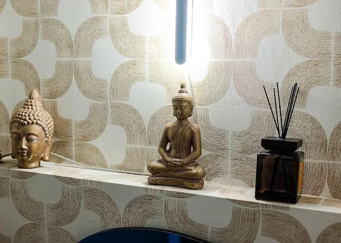 Duomo - Jacuzzi E Terrazzo - Cinema - Free Parking - Gym * Milano