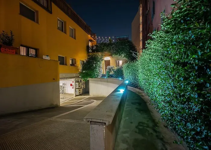 Villa Duomo - Jacuzzi E Terrazzo - Cinema - Free Parking - Gym Milano