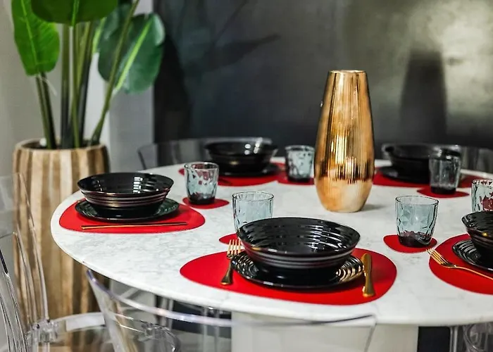 Villa Duomo - Jacuzzi E Terrazzo - Cinema - Free Parking - Gym