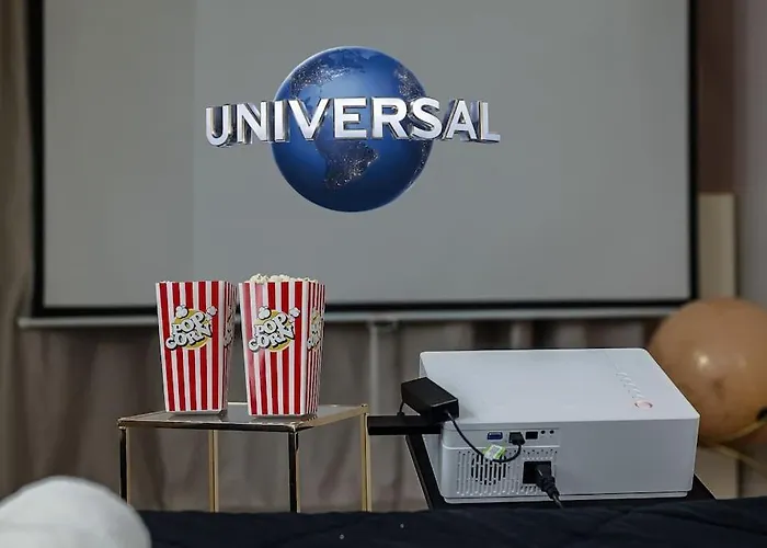 Duomo - Jacuzzi E Terrazzo - Cinema - Free Parking - Gym *