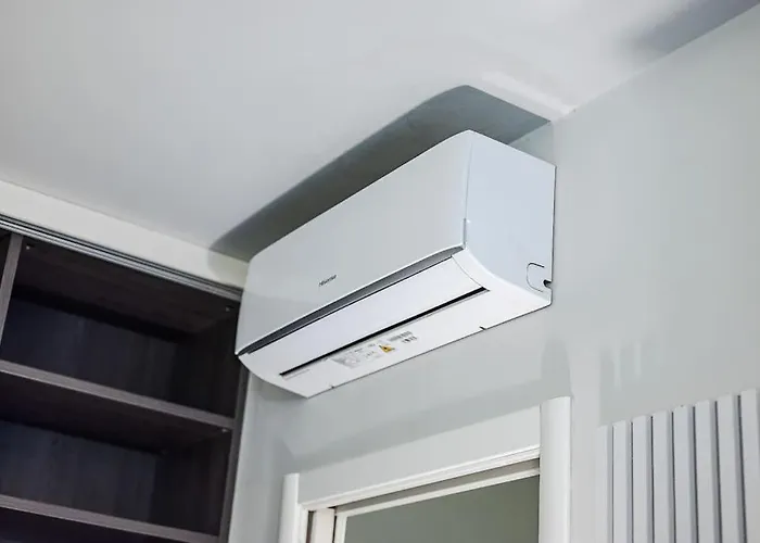 Duomo - Jacuzzi E Terrazzo - Cinema - Free Parking - Gym *