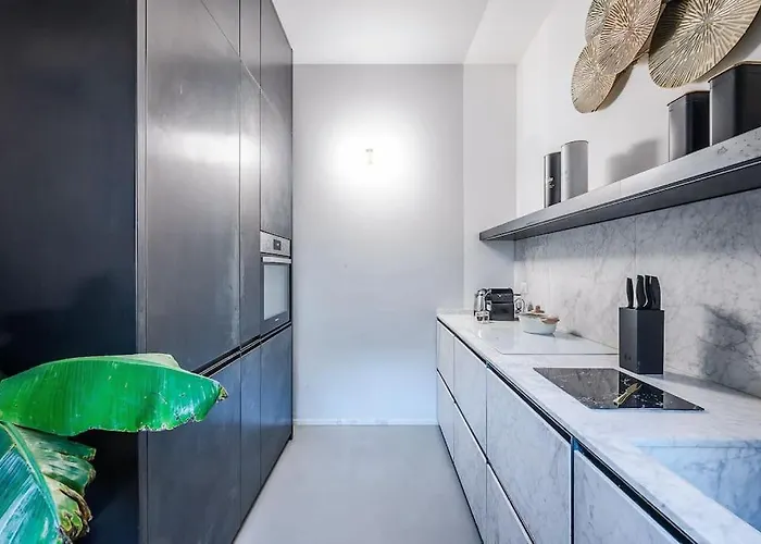 Vila Duomo - Jacuzzi E Terrazzo - Cinema - Free Parking - Gym *