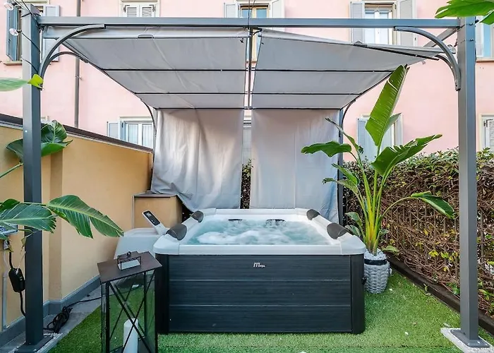 Villa Duomo - Jacuzzi E Terrazzo - Cinema - Free Parking - Gym