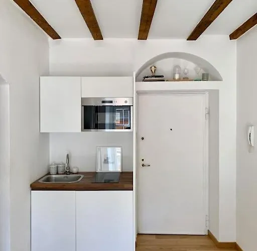 Cute - Center * Mailand