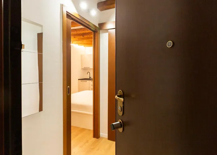 Tortona Space - Fashion District شقة