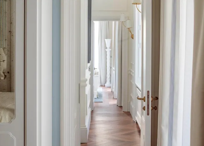 Rocco House Via Manzoni Апартаменты