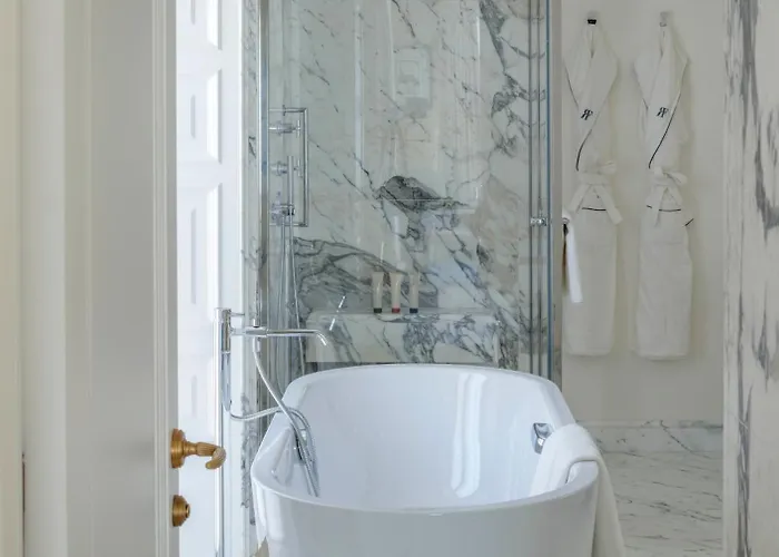 Rocco House Via Manzoni * Милан