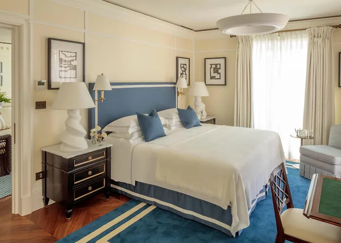 Апартаменты Rocco House Via Manzoni *