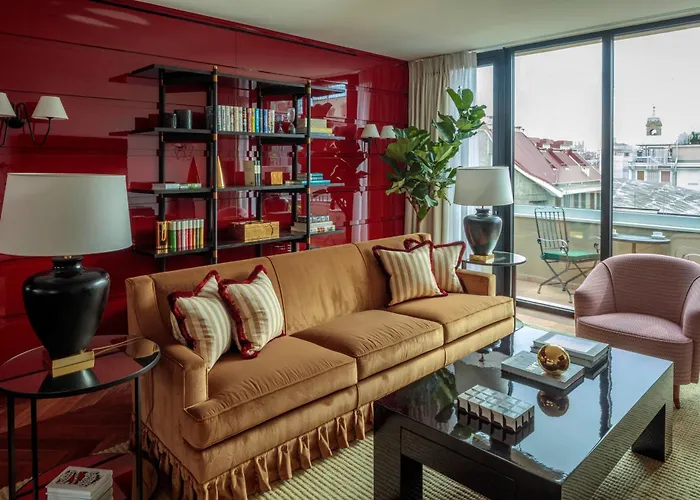 Rocco House Via Manzoni Милан