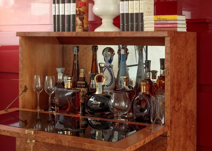 Rocco House Via Manzoni Апартаменты *