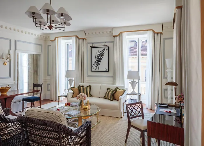 Rocco House Via Manzoni Милан