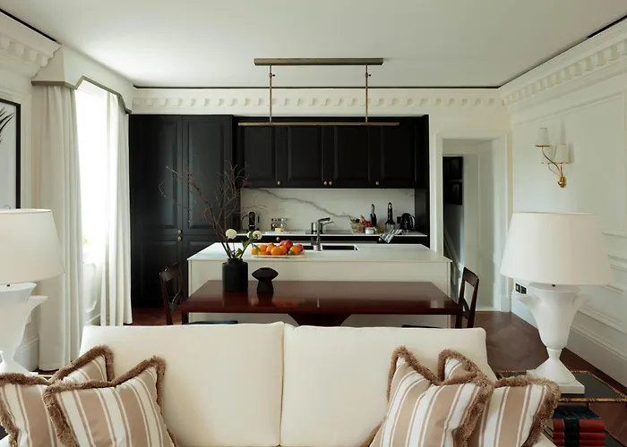 Апартаменты Rocco House Via Manzoni