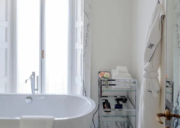 Rocco House Via Manzoni Апартаменты *