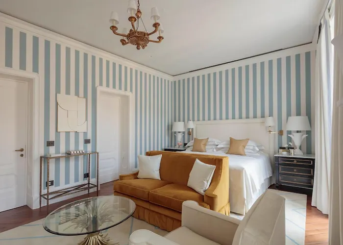 Rocco House Via Manzoni Апартаменты