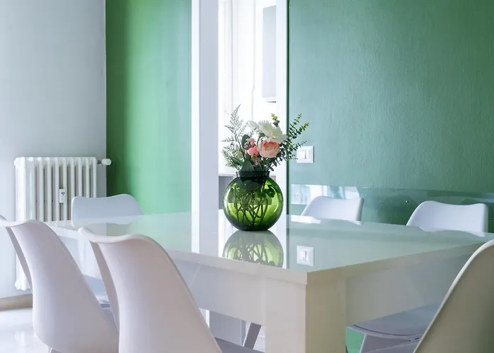 아파트 Lp - Navigli