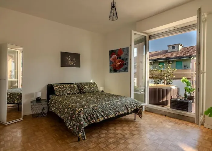 Station-duomo - 3 Bedrooms With Jacuzzi *