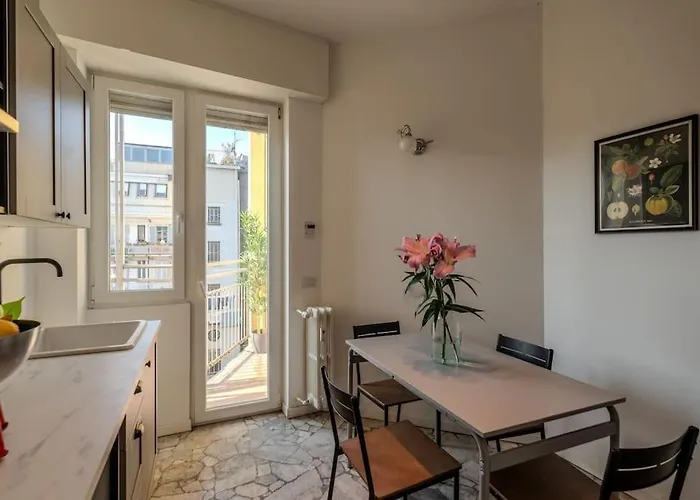 Station-duomo - 3 Bedrooms With Jacuzzi Apartmán Milán