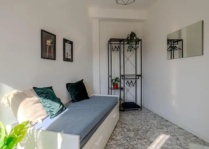 דירה Station-duomo - 3 Bedrooms With Jacuzzi *