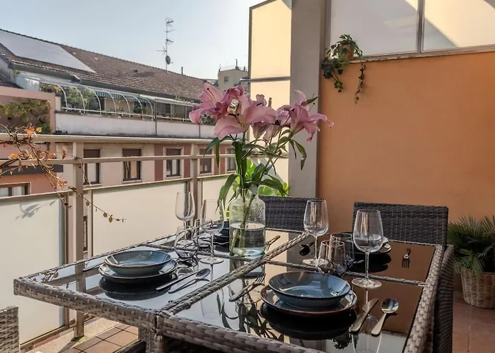 דירה Station-duomo - 3 Bedrooms With Jacuzzi *