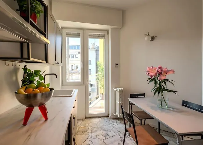 Station-duomo - 3 Bedrooms With Jacuzzi דירה