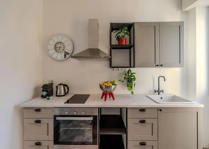 Station-duomo - 3 Bedrooms With Jacuzzi