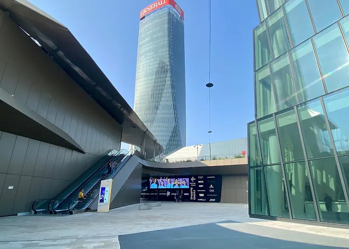 Design With Terrace, Modern And Stylish, 3 Bedrooms, 6 Guests *