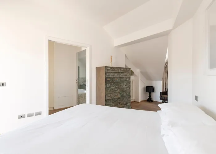 Design With Terrace, Modern And Stylish, 3 Bedrooms, 6 Guests *