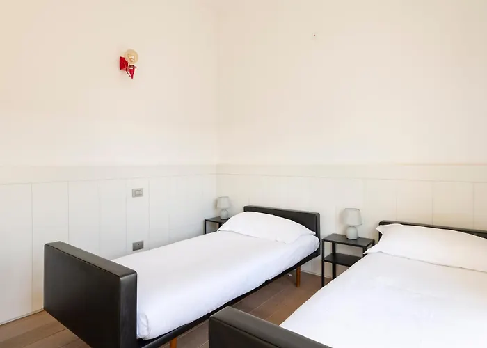 Apartman Design With Terrace, Modern And Stylish, 3 Bedrooms, 6 Guests Milánó