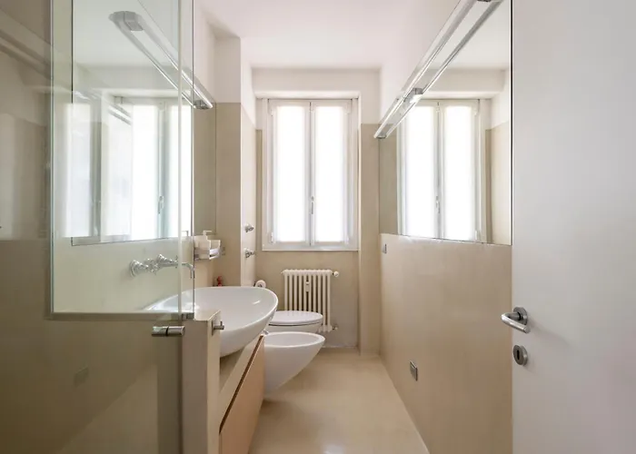 Apartman Design With Terrace, Modern And Stylish, 3 Bedrooms, 6 Guests Milánó