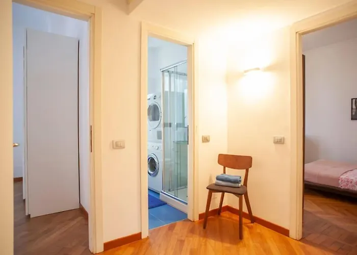 Bright And Comfy In A Beautiful Contemporary Appartamento Milano