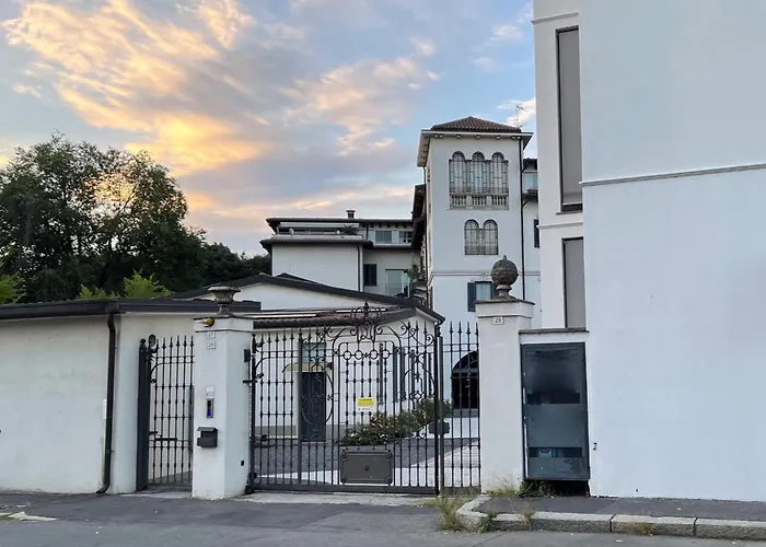 Lambrate 24h Check In Fully Equipped *