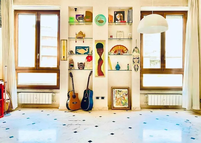 Artistic 2-bedroom Appartamento *