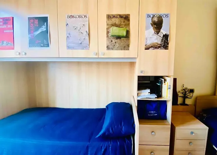 アパート Artistic 2-bedroom *