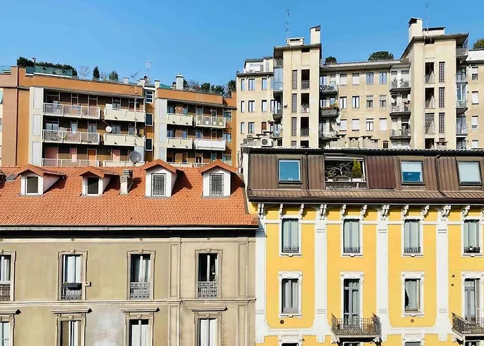 アパート Artistic 2-bedroom ミラノ