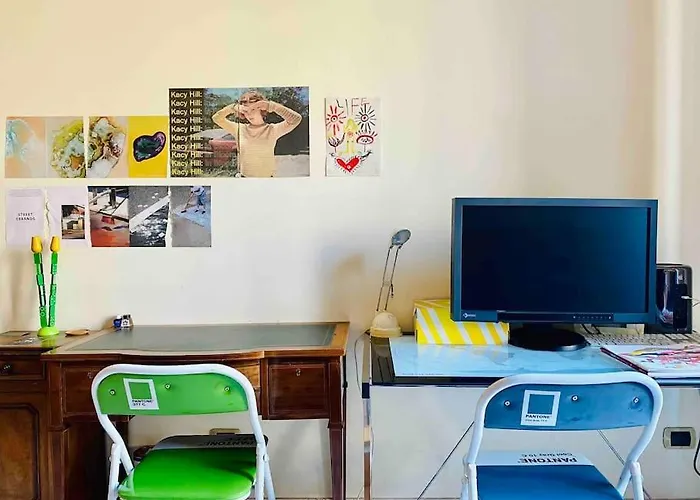 アパート Artistic 2-bedroom *