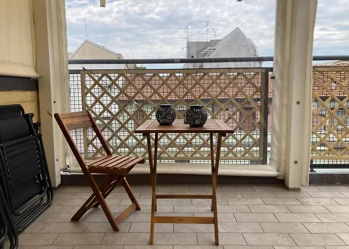 Monolocale Con Ampio Terrazzo *