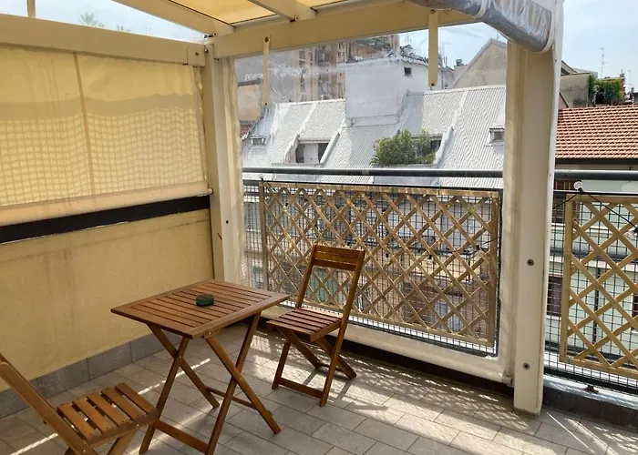 Appartamento Monolocale Con Ampio Terrazzo