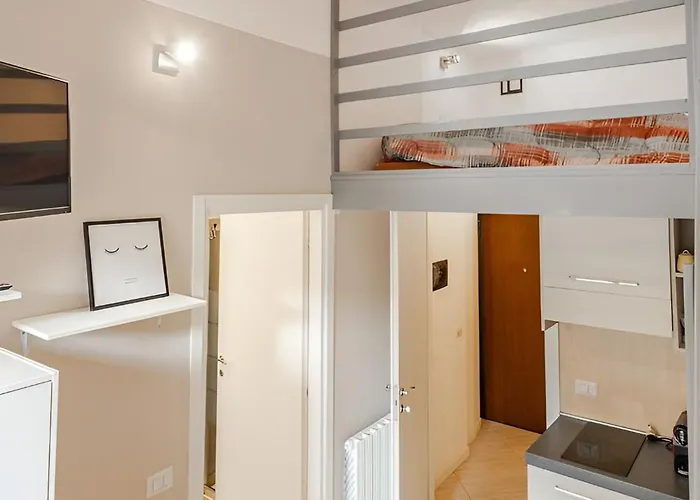 Moderno Monolocale Zona Niguarda Apartmán *