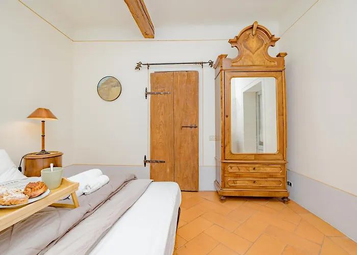 Luxury Naviglio House - 10 Min Cathedral