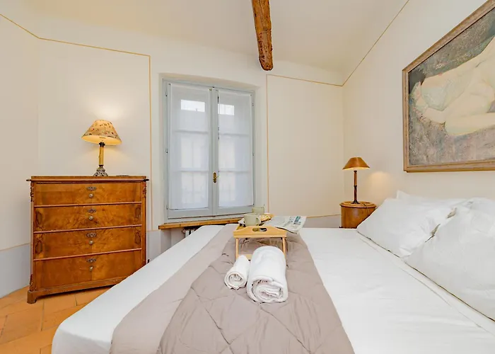 Luxury Naviglio House - 10 Min Cathedral Διαμέρισμα