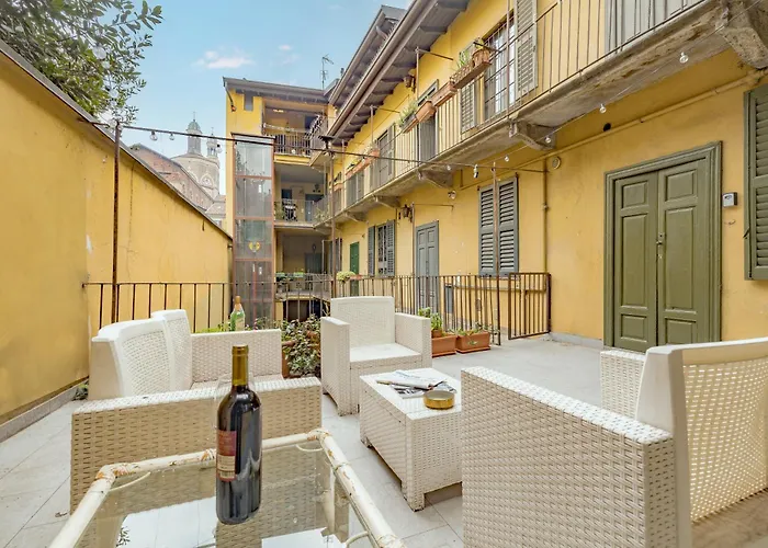 Luxury Naviglio House - 10 Min Cathedral *