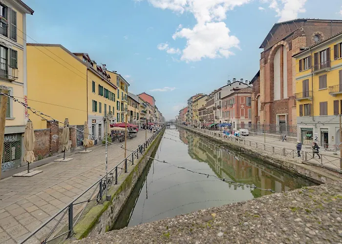 Luxury Naviglio House - 10 Min Cathedral Διαμέρισμα