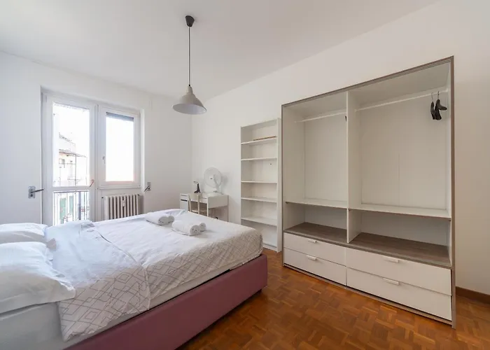 Attico 8vo Piano - Citta Studi - 8 Posti Letto Milán