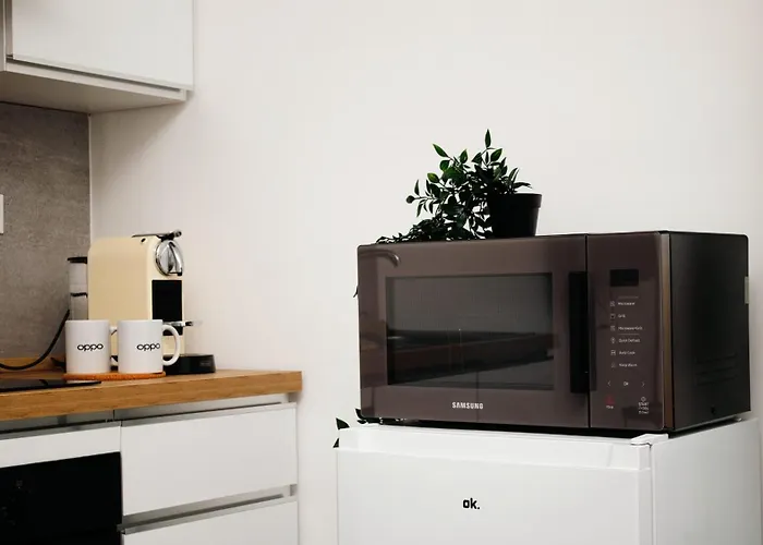 Stylish Flat Porta Venezia Fast Wifi Ac Metro-5 Min From Duomo *