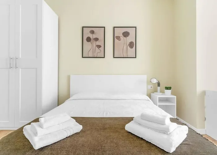 Vibrant Navigli Block With Aircondition Porta Genova M2 *