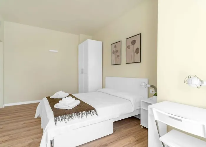 Vibrant Navigli Block With Aircondition Porta Genova M2 *